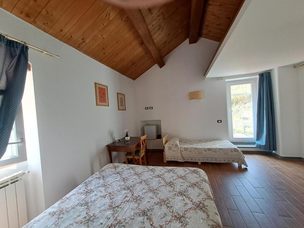 Valeriano Lunense B&B La Casina Rosa La Spezia מראה חיצוני תמונה