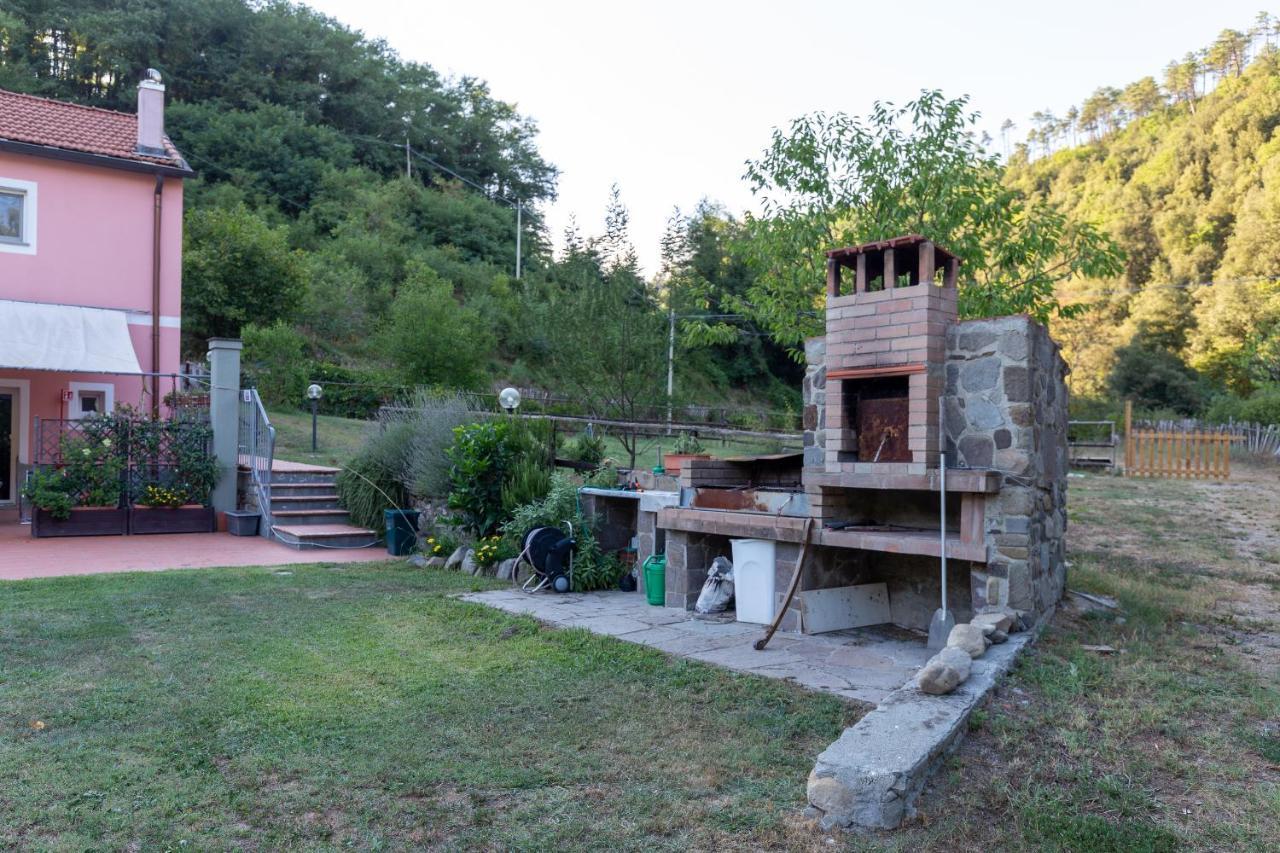 Valeriano Lunense B&B La Casina Rosa La Spezia מראה חיצוני תמונה