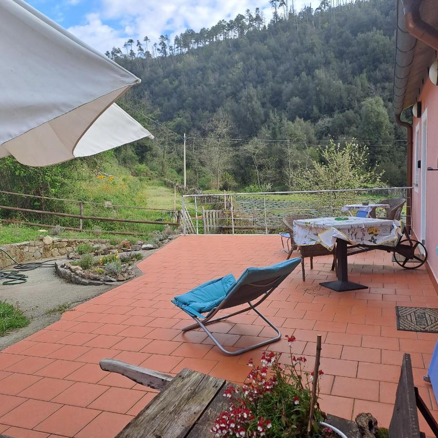 Valeriano Lunense B&B La Casina Rosa La Spezia מראה חיצוני תמונה
