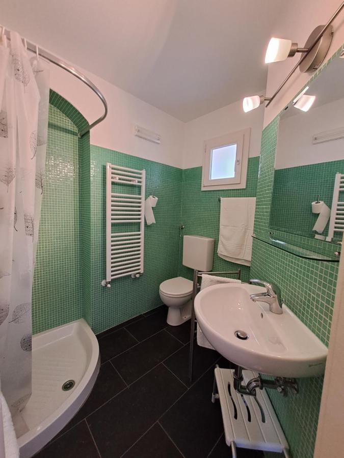 Valeriano Lunense B&B La Casina Rosa La Spezia מראה חיצוני תמונה